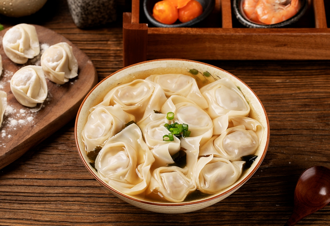 餛飩代工廠直供：餐飲降本 40% 的規(guī)模化生產秘笈